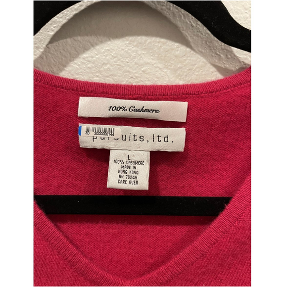 PURSUITS, LTD Fuchsia V-Neck Long Sleeve Cashmere Sweater - Picture 2 of 3